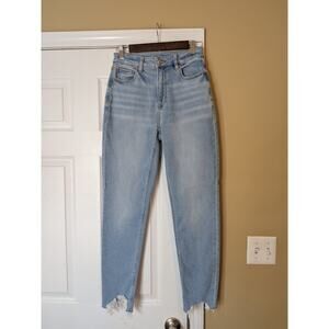 American Eagle Mom Jeans Light High Rise Distressed Hem Size 2 Light Wash Denim